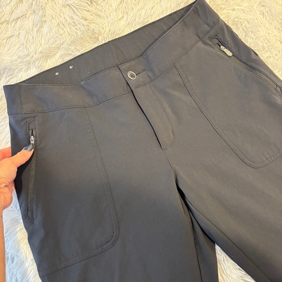 Columbia Woman’s Black ankle adjustable hiking Trail Pants Size 12 - Picture 5 of 13